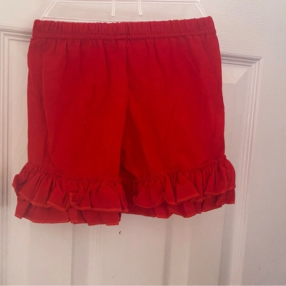 NWT Apple Shorts Set